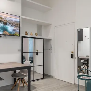 Relstay - Porta Romana - 1br Appartamento