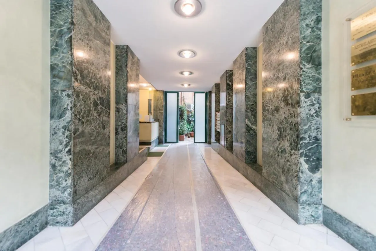 Milan Cathedral Apartment